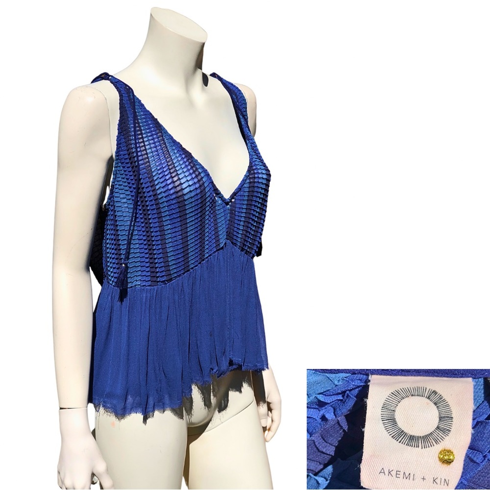 AKEMI + KIN NWOT Anthropologie BLUE Sleeveless Blousy Boho Halter Chemise Top M